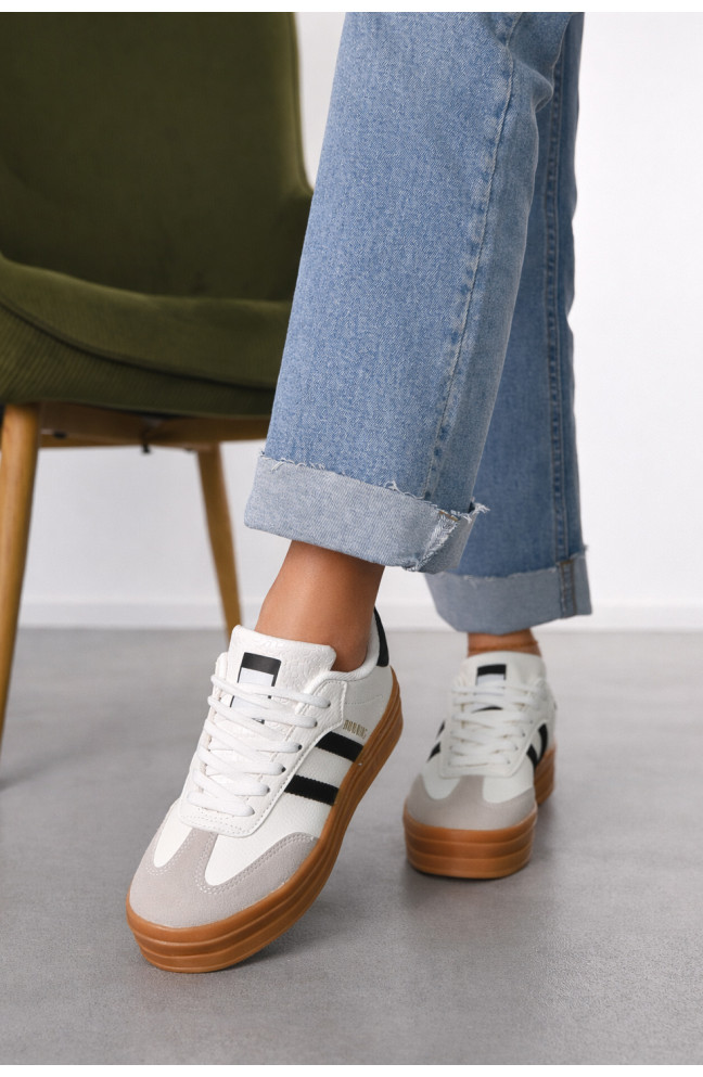 Кроссовки женские белого цвета 212476L