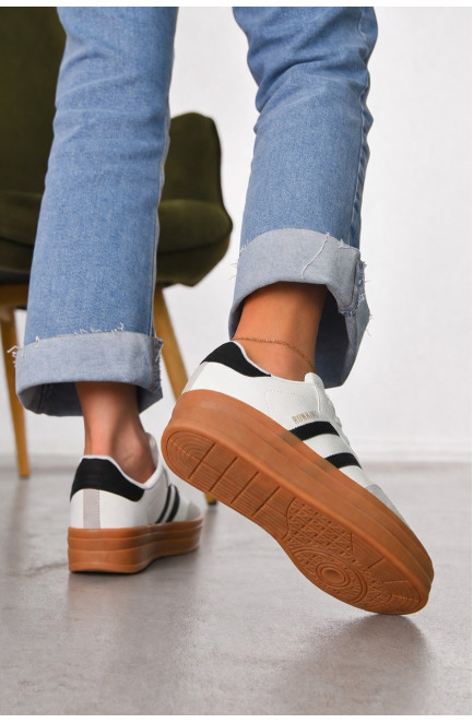 Кроссовки женские белого цвета 212476L