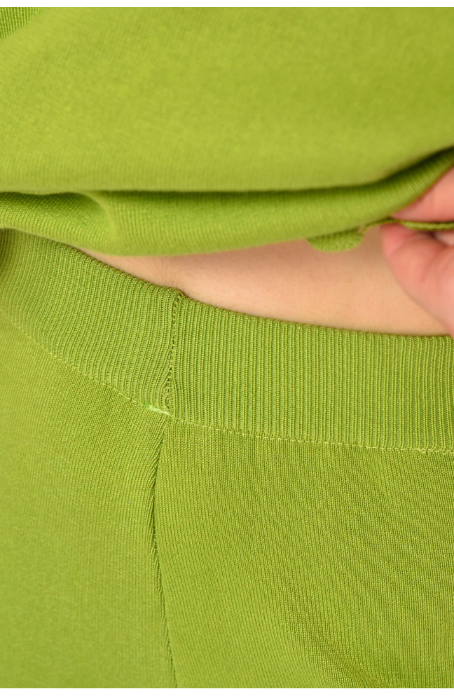 Костюм женский однотонный трикотажный оливкового цвета 212633L